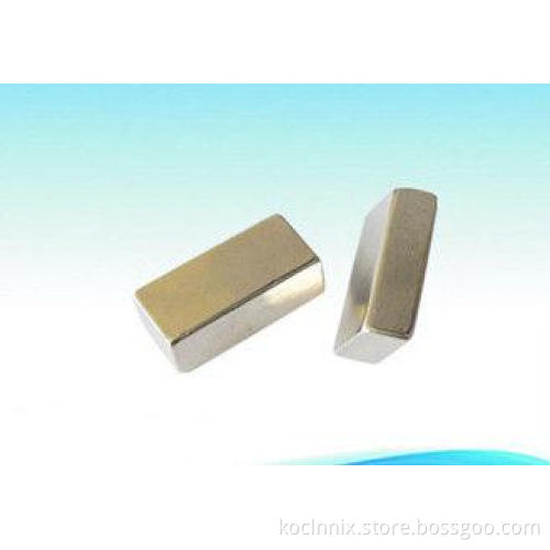 Rectangular Silver Sintered NdFeB Neodymium Rare Earth Magn